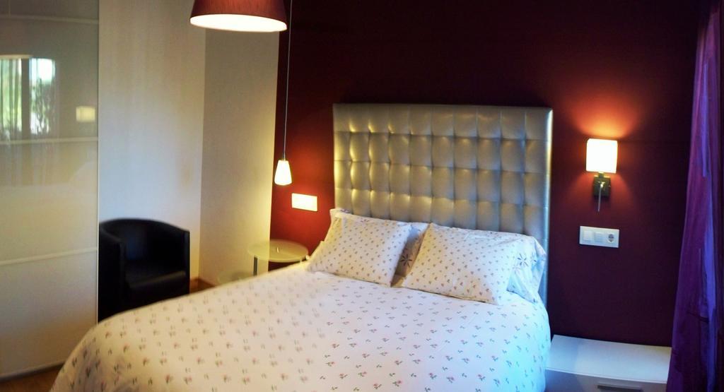 Apartamentos El Roble Valverde de la Vera Номер фото