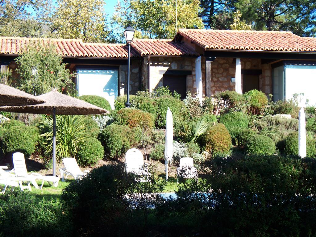 Apartamentos El Roble Valverde de la Vera Экстерьер фото