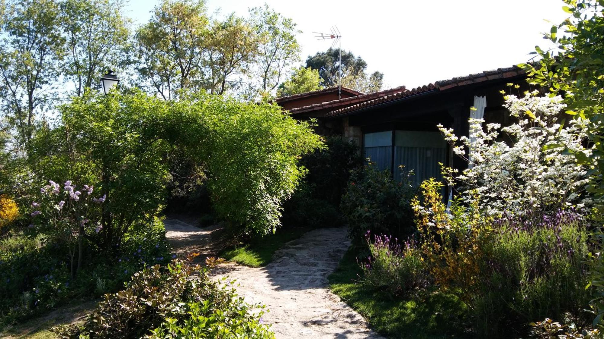 Apartamentos El Roble Valverde de la Vera Экстерьер фото