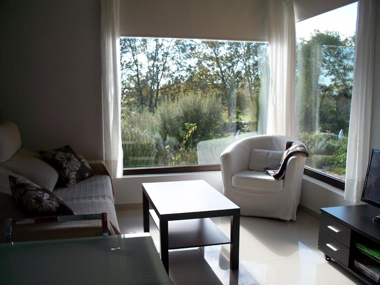 Apartamentos El Roble Valverde de la Vera Экстерьер фото