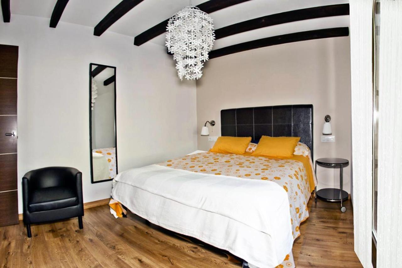 Apartamentos El Roble Valverde de la Vera Экстерьер фото