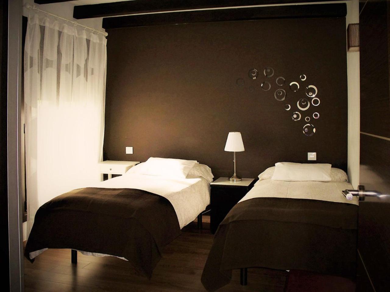 Apartamentos El Roble Valverde de la Vera Экстерьер фото