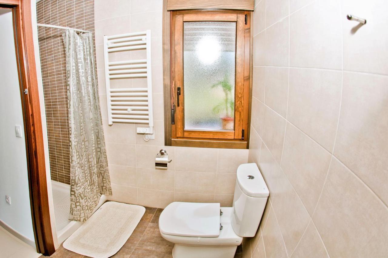 Apartamentos El Roble Valverde de la Vera Экстерьер фото