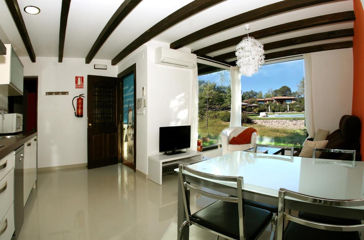 Apartamentos El Roble Valverde de la Vera Экстерьер фото